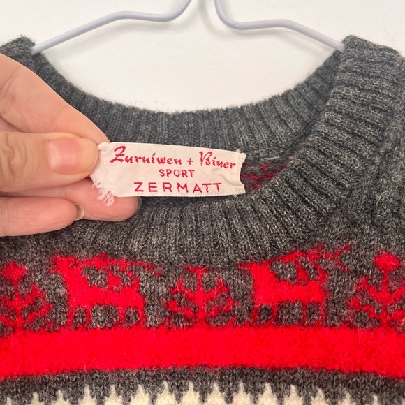 Amazing Vintage Gray and Red Wool Christmas Patterned Kids Sweater - Picture 3 of 4